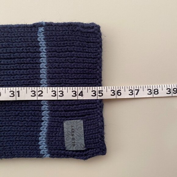 Old Navy Unisex Cable Knit Wool Blend Scarf - Picture 5 of 6